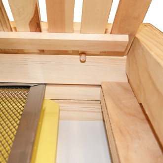 Celozasíťované varroa dno - Komplet s výsuvnou nerez mřížkou - 2 cm