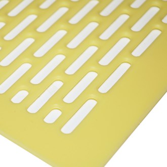 Mateří mřížka - střídavá - litý plast - 435x435 mm