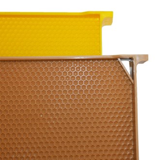 Celoplastový rámek r.m. 39x24 - 3 gen. - termoplast - hnědý