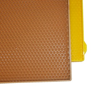 Celoplastový rámek r.m. 39x24 - 3 gen. - termoplast - hnědý
